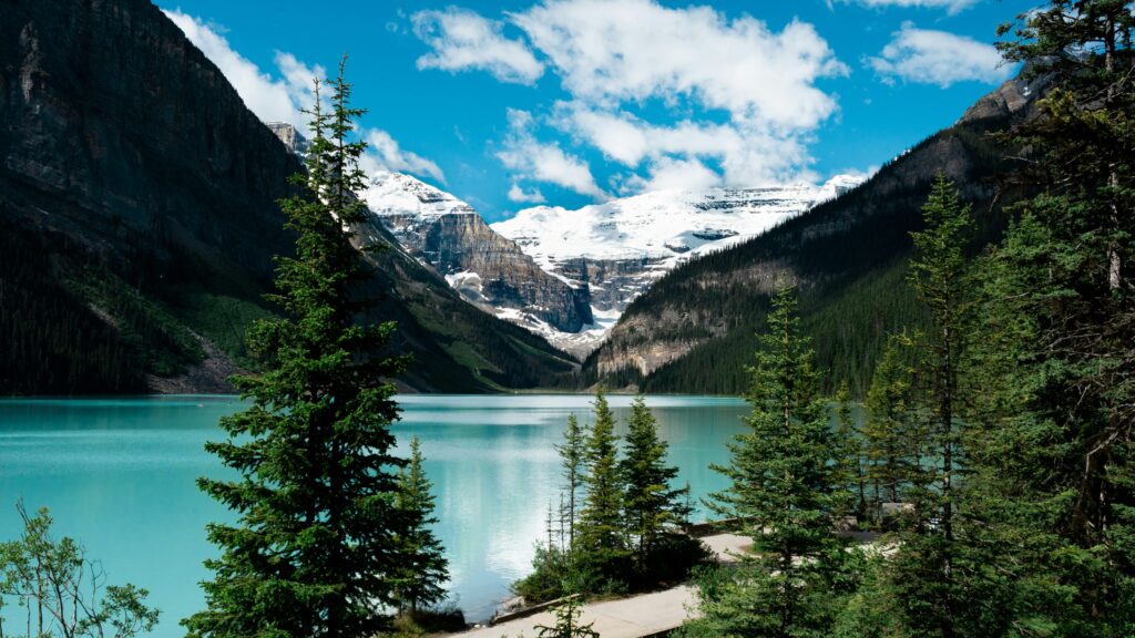 Best Places to Visit in Canada